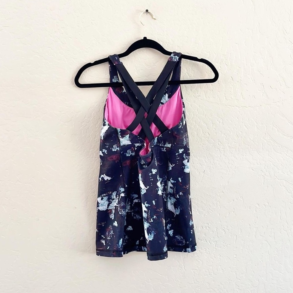🌿Final Sale
Lululemon Tank Top - Picture 2 of 6